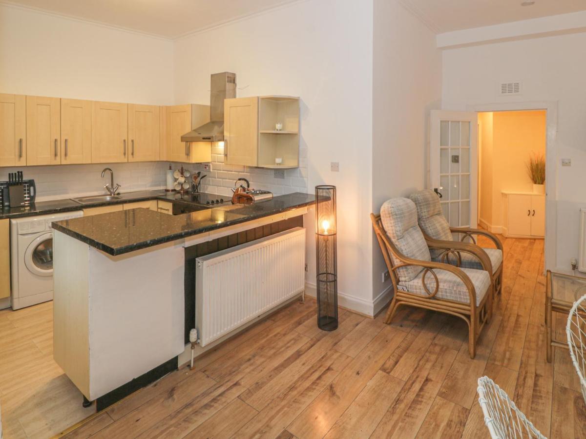 Garden Apartment Ayr Esterno foto